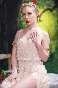 tiny pretty things 2020